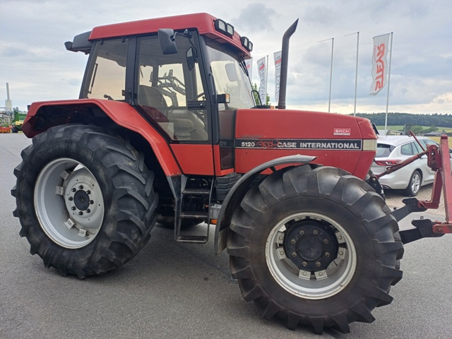 Schlepper CaseIH Maxxum 5120