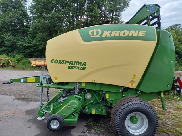 Rundballenpresse Krone Comprima F 155 XC