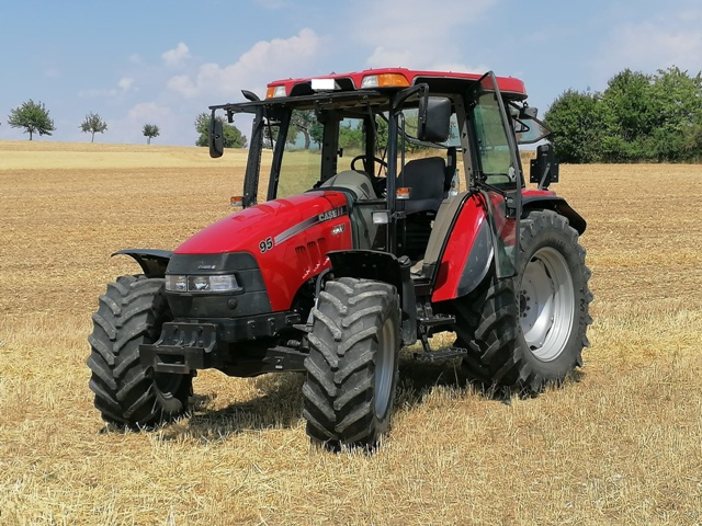 Schlepper Case IH JXU 95