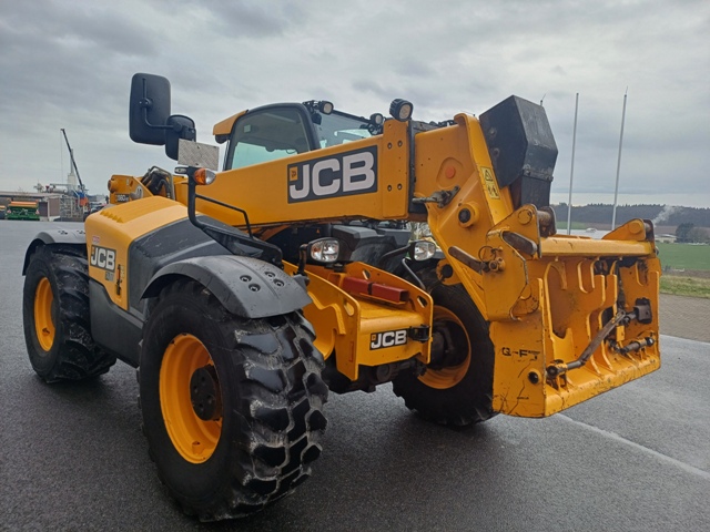 Teleskoplader JCB 560 – 80 Agri Plus