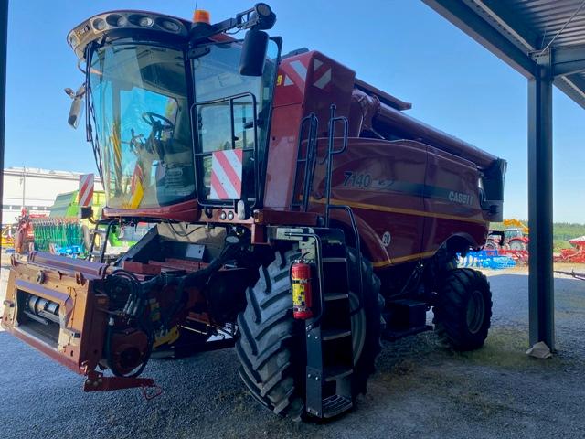 Mähdrescher Case IH AF 7140