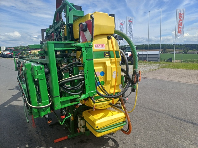 Feldspritze John Deere 412 (Douven)