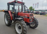 Schlepper Case IH 833 Allrad