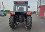 Schlepper Case IH 833 Allrad