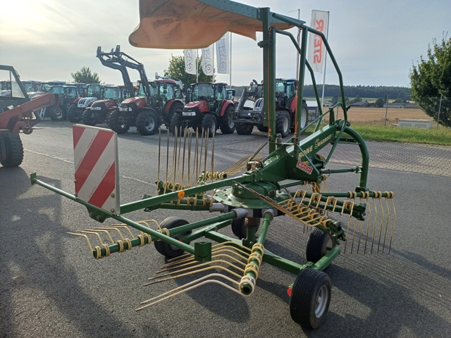 Kreiselschwader Krone Swadro 38