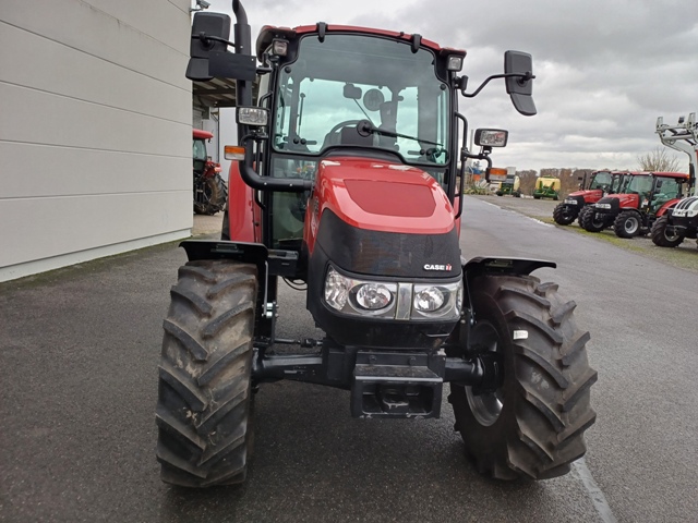 Schlepper CASE IH Farmall 65C – Basis