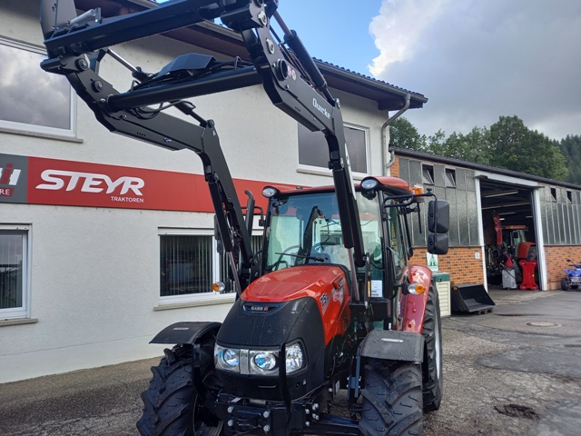 Schlepper CASE IH Farmall 75A