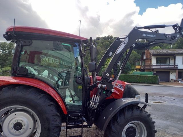 Schlepper CASE IH Farmall 75A