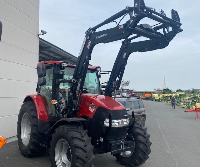 Schlepper CASE IH Farmall 100A