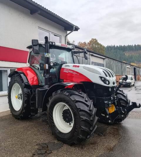 Schlepper STEYR Absolut 6220 CVT