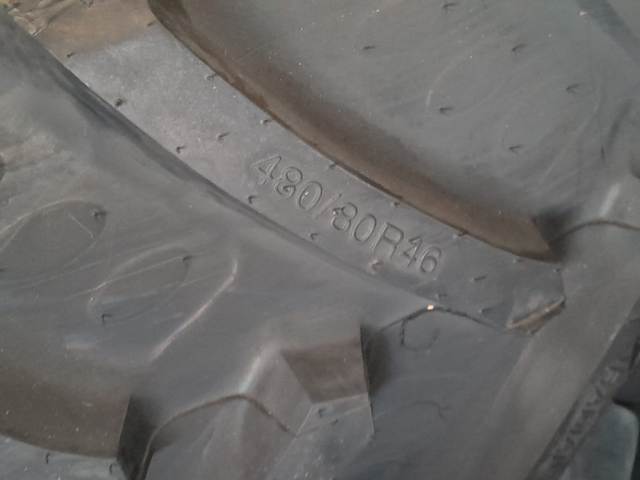 Pflegeräder BKT p.z. Case Puma LWB/ NH T7 LWB