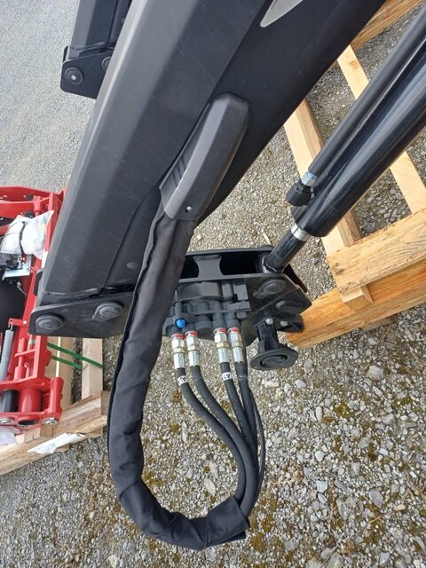 Frontladerschwinge Alö Q5M