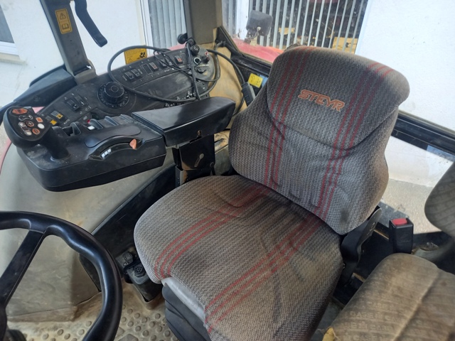 Schlepper Case IH CVX 195