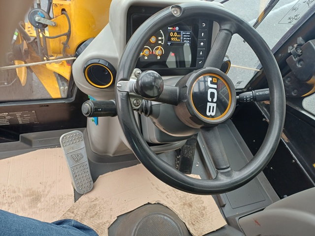 Teleskopradlader JCB TM 320