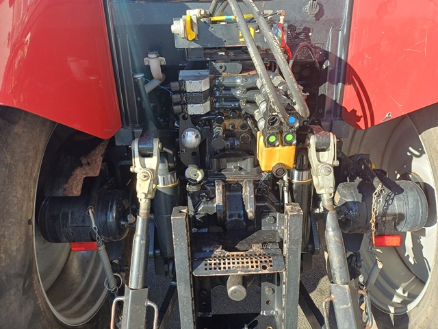 Schlepper Case IH Maxxum 120 MC