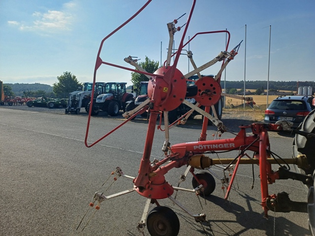 Kreiselwender Pöttinger Hit54N