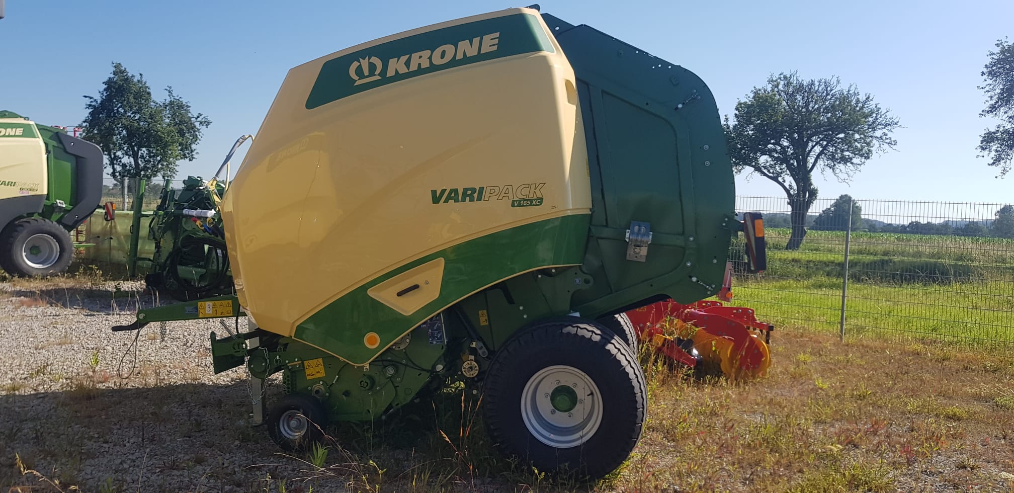Rundballenpresse Krone VariPack V 165 XC