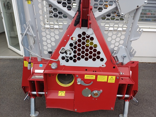 Forstseilwinde Taifun EGV 65 AHK SG 1,8