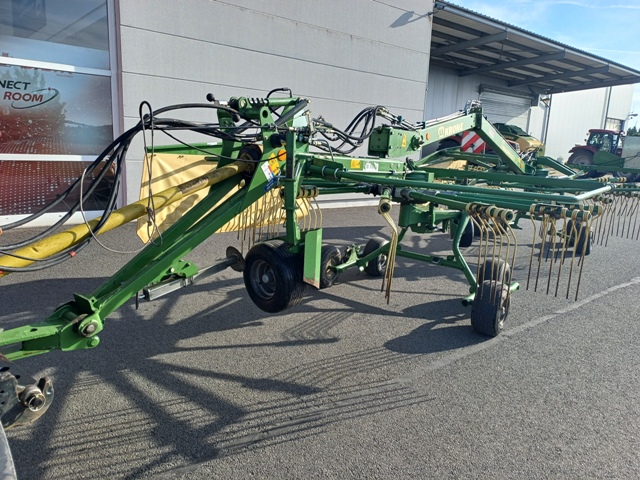 Kreiselschwader Krone Swadro 710/26 T