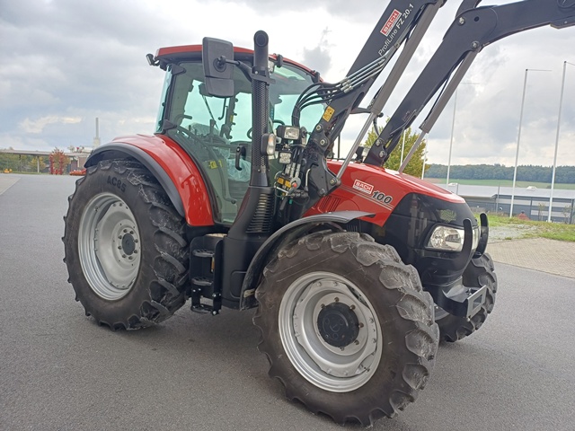 Schlepper CASE IH Luxxum 100
