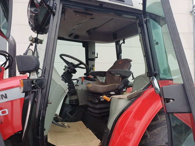 Schlepper Massey Ferguson 5410