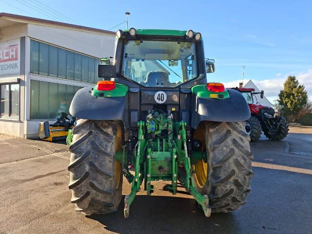 Schlepper John Deere 6130M
