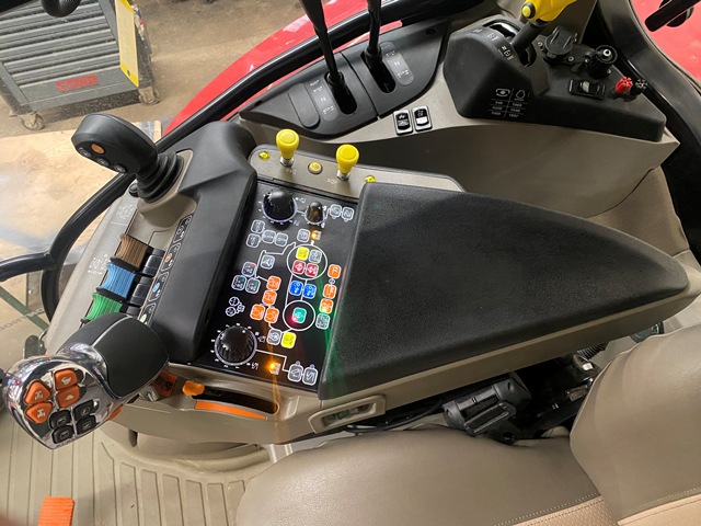 Schlepper Case IH Vestrum 130 AD8