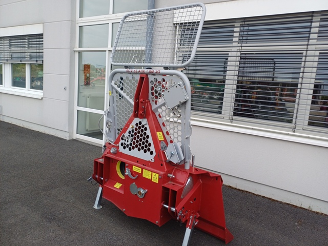 Forstseilwinde Taifun EGV 65 AHK SG 1,8