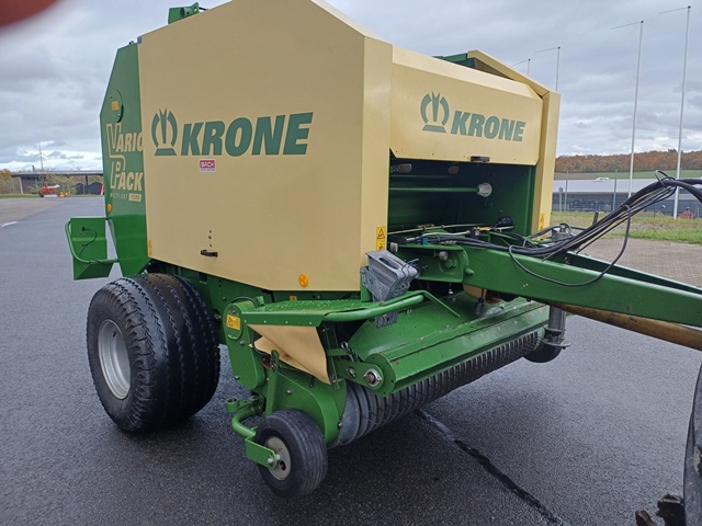 Rundballenpresse Krone VarioPack Multi Cut 1500