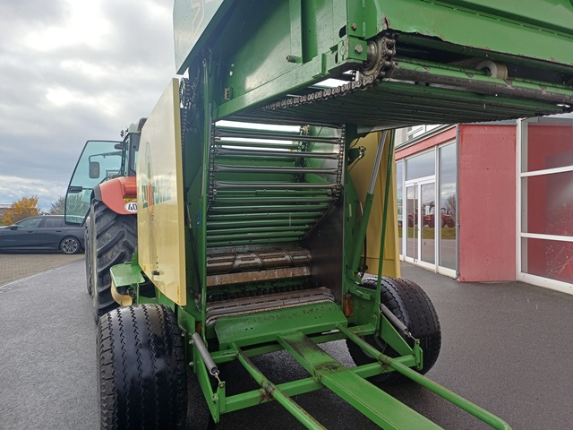 Rundballenpresse Krone VarioPack Multi Cut 1500