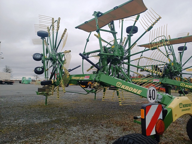 Kreiselschwader Krone Swadro TS680