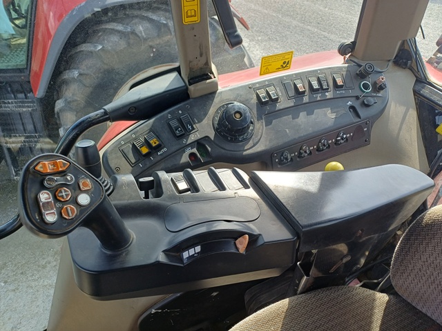 Schlepper Case IH CVX 195