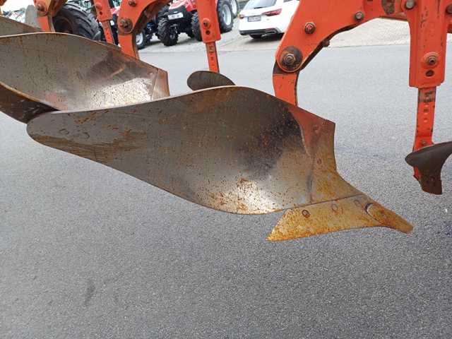 Anbau Volldrehpflug Kuhn Multimaster 121 5T 5-Schar