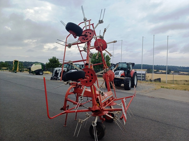 Kreiselwender Pöttinger Hit 69Z