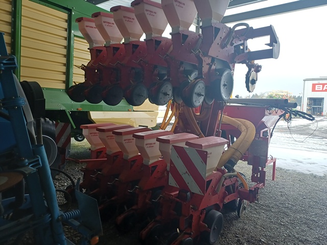 Einzelkornsämaschine Accord Optima 12 Reihig HD e-drive