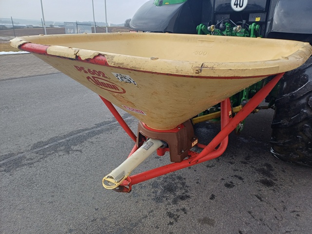 Pendeldüngerstreuer Vicon