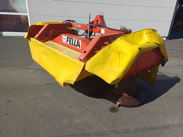 Frontmähwerk Fella KM300 FZ