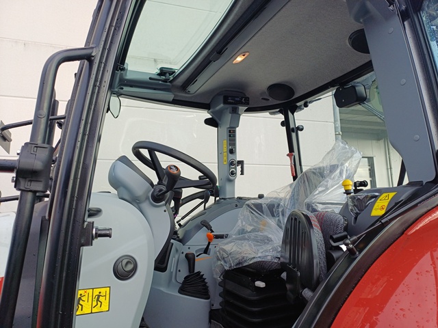 Schlepper Steyr Kompakt 4075S