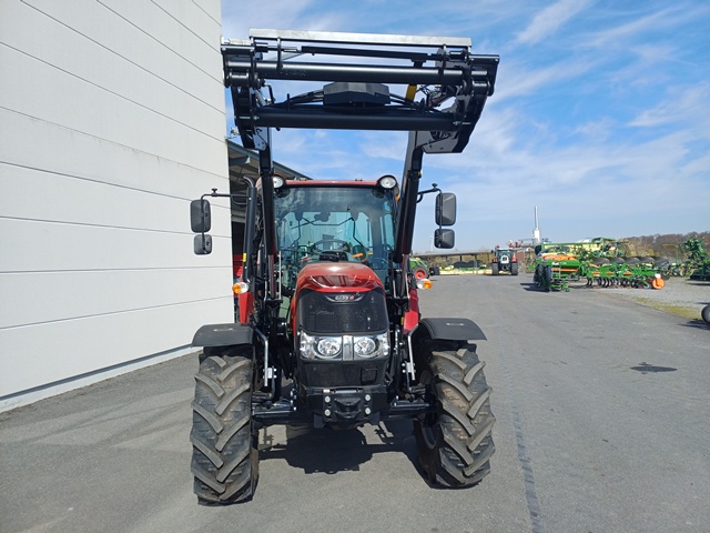 Schlepper Case IH Farmall 75A