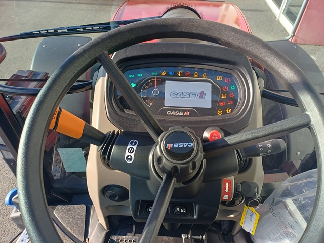 Schlepper CASE IH Farmall 100 C HiLo