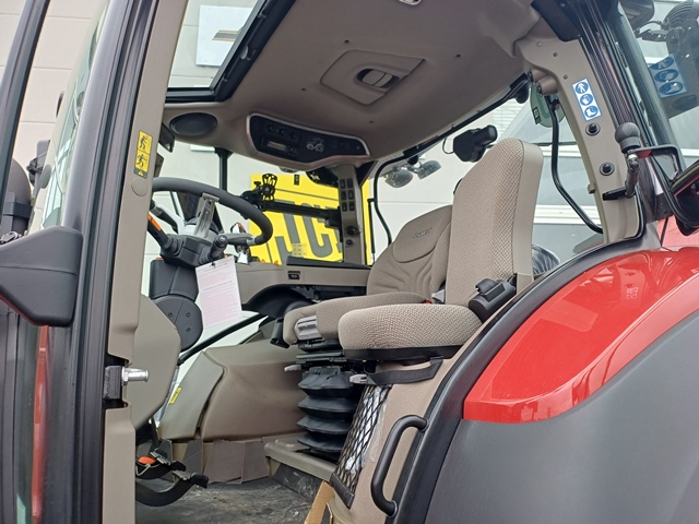 Schlepper CaseIH Vestrum 130CVX