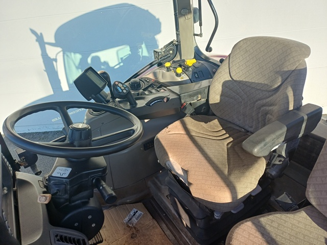 Schlepper Case IH Maxxum 120 MC