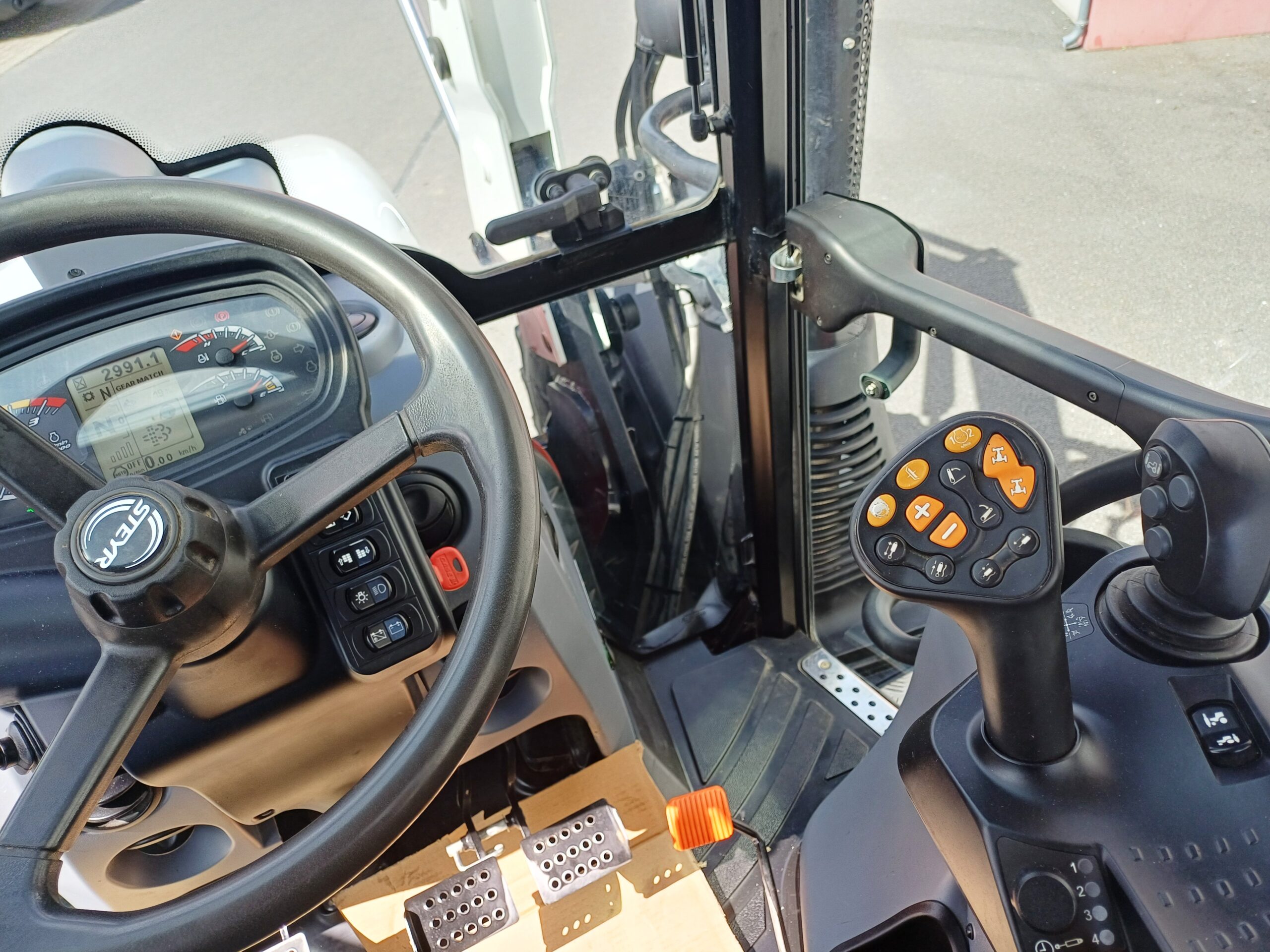 Schlepper STEYR Multi 4120