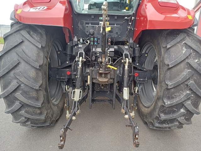 Schlepper CASE IH Luxxum 100