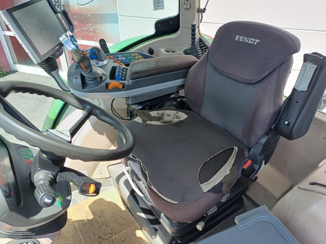 Schlepper Fendt 724 Profi Plus