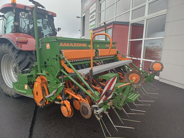 Drillkombination Amazone KE302 mit AD303
