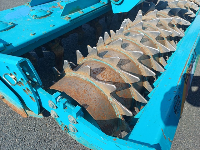 Drillkombination Amazone AD 08-25 / Eberhard KE 253