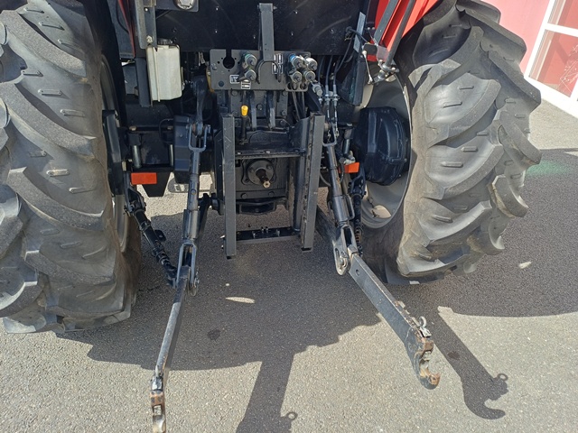 Schlepper Case IH Farmall 75A