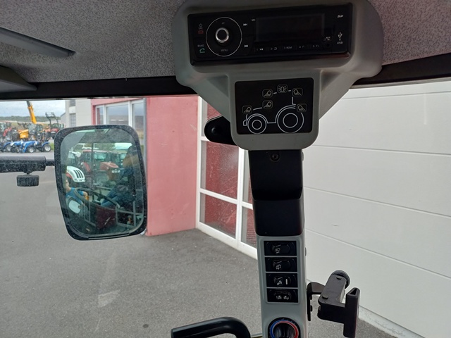 Schlepper STEYR Multi 4120