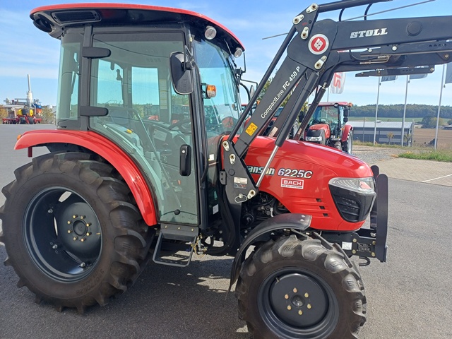 Schlepper Branson 6225C